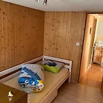 Sunnaehoeggli By Interhome בית נופש