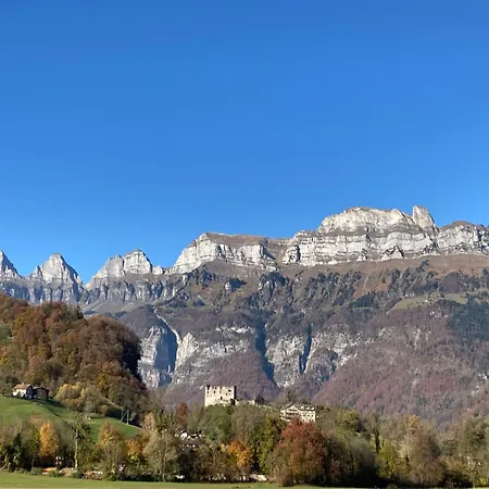 Sunnaehoeggli By Interhome